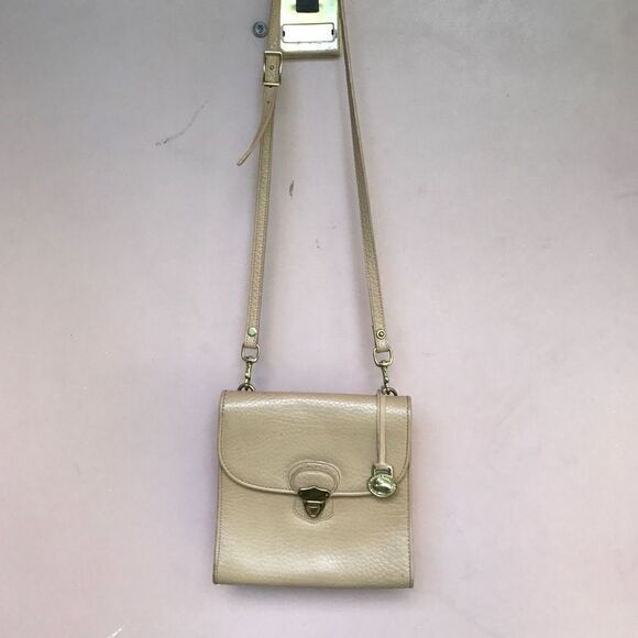 Dooney Bourke  - Picture 1 of 4